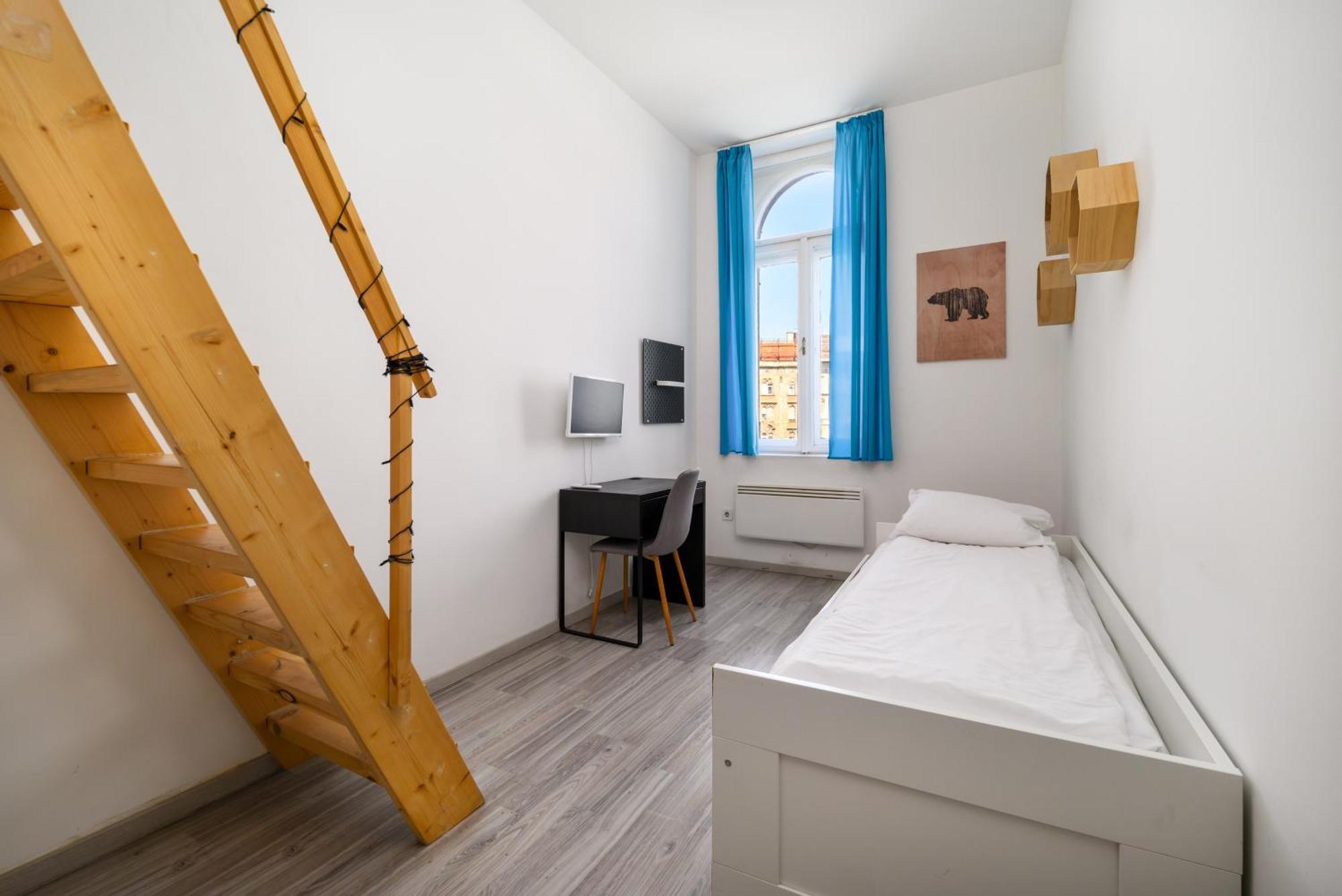 5 Bedrooms Keleti-Home بودابست المظهر الخارجي الصورة